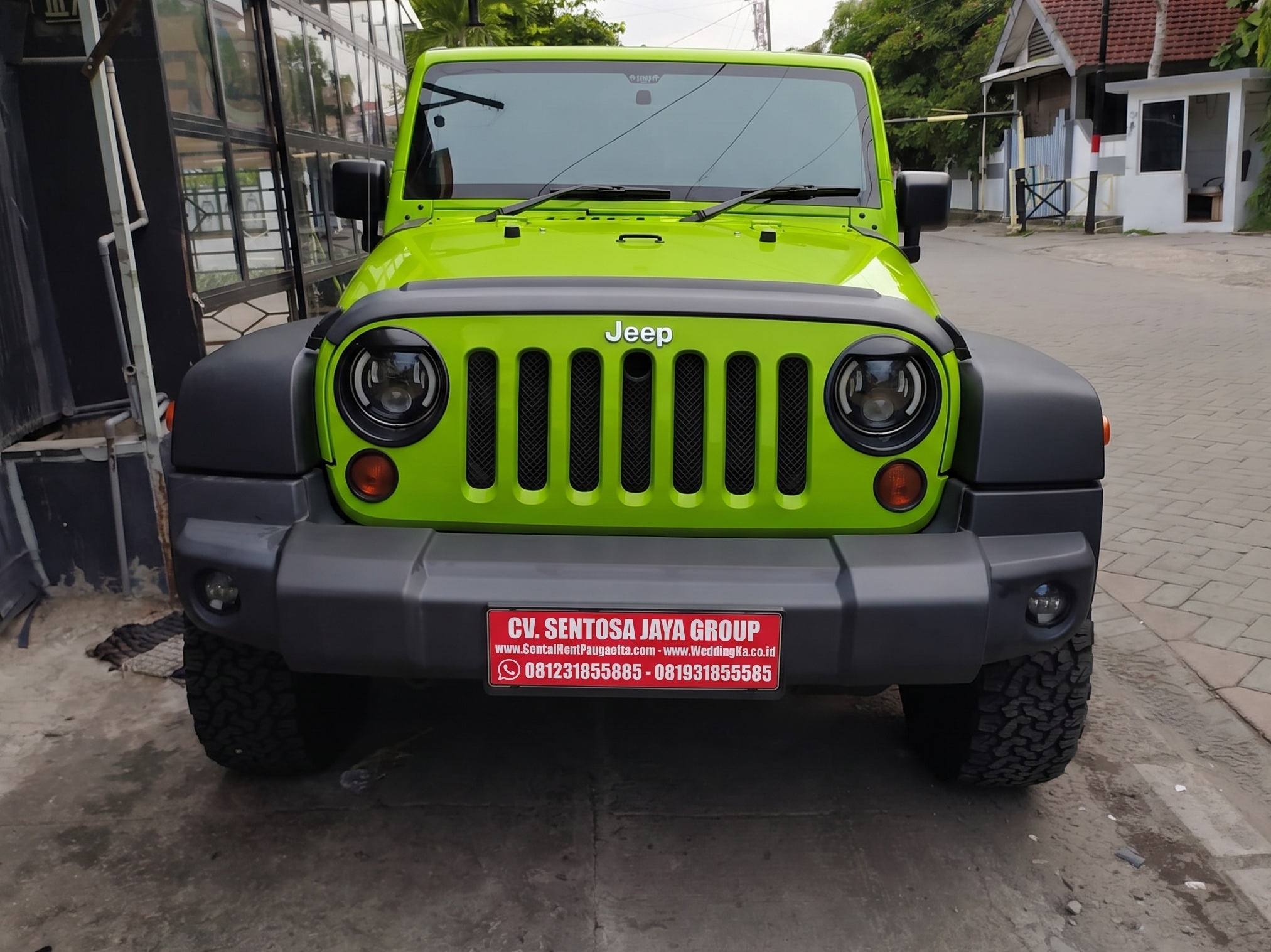 sewa rubicon surabaya, sewa rubicon mobil pengantin surabaya